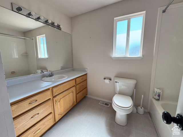 Photo 19 for MLS #2106793 at 4678 W Emmons Dr