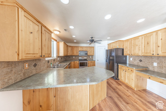 Photo 11 for MLS #2106799 at 869 W 1025 South