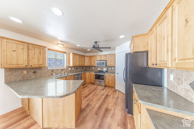 Photo 9 for MLS #2106799 at 869 W 1025 South