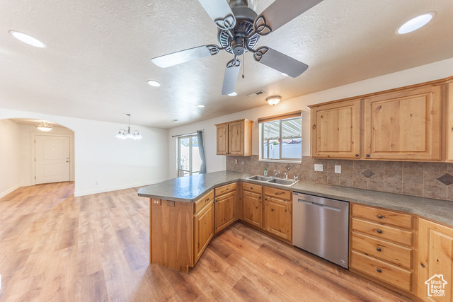 Photo 12 for MLS #2106799 at 869 W 1025 South