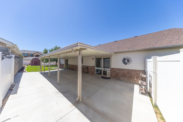 Photo 26 for MLS #2106799 at 869 W 1025 South