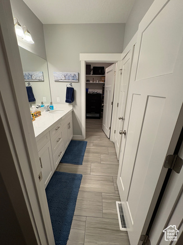 Photo 13 for MLS #2106800 at 2767 W Lacewood Dr #T-149
