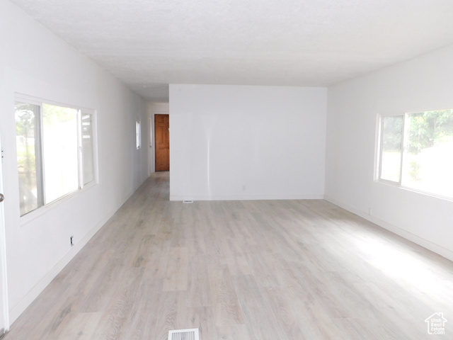 Photo 2 for MLS #2106802 at 680 N Main St #B19
