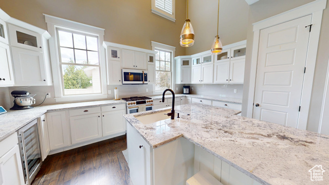 Photo 7 for MLS #2106810 at 4821 W Dock St