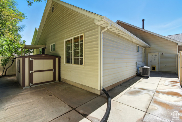 Photo 28 for MLS #2106833 at 932 N 1760 West