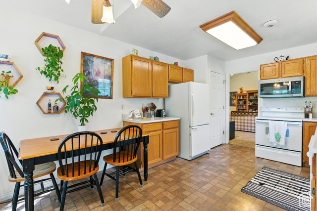 Photo 13 for MLS #2106833 at 932 N 1760 West