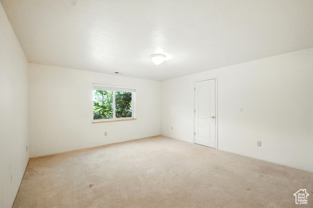 Photo 16 for MLS #2106849 at 1990 E Canyon Ridge Dr