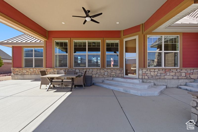 Photo 25 for MLS #2106851 at 865 S Cliffs Dr