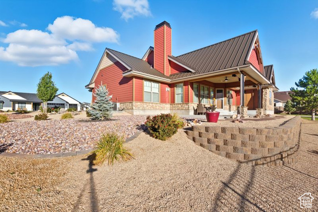 Photo 31 for MLS #2106851 at 865 S Cliffs Dr