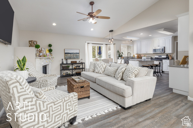 Photo 6 for MLS #2106859 at 1907 N Bridge Ct
