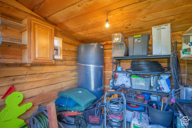 Photo 53 for MLS #2106874 at 3721 S Brade Ln