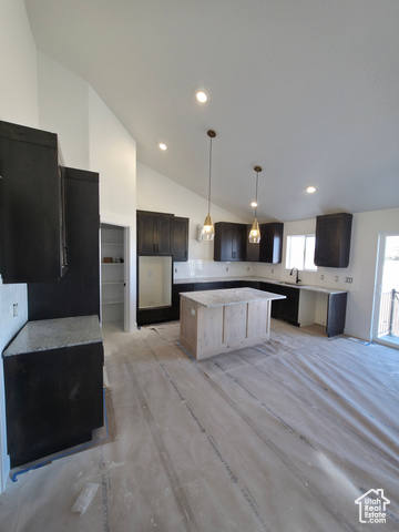 Photo 5 for MLS #2106876 at 437 E Stafford St #136