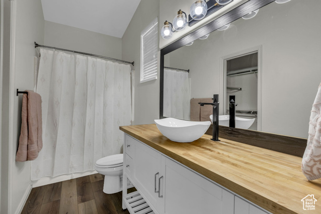 Photo 21 for MLS #2106887 at 448 W Kent Dr