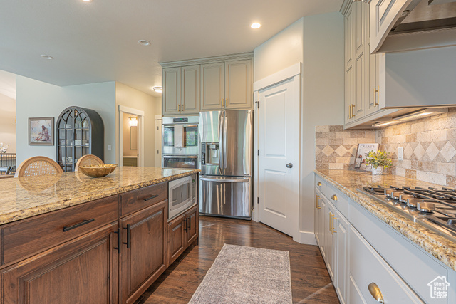 Photo 22 for MLS #2106888 at 1241 E 9300 North