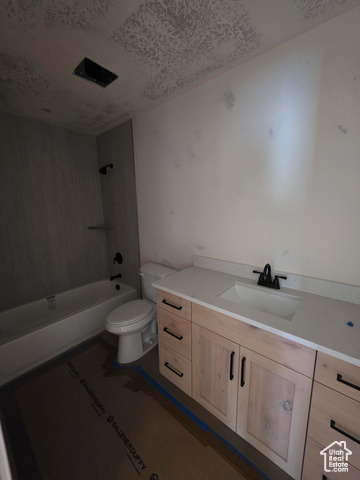 Photo 9 for MLS #2106891 at 429 E Stafford St #135
