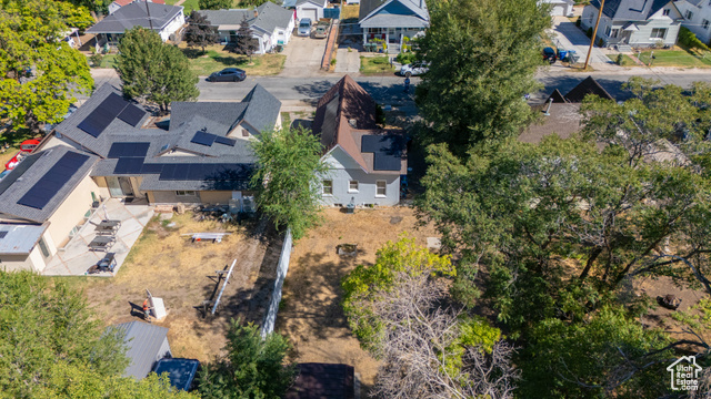 Photo 3 for MLS #2106893 at 537 Cook St