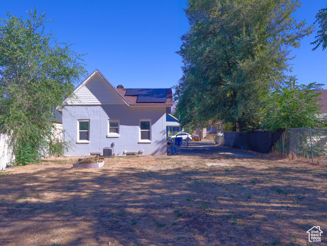 Photo 20 for MLS #2106893 at 537 Cook St