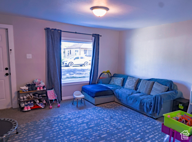 Photo 8 for MLS #2106893 at 537 Cook St