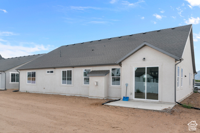 Photo 5 for MLS #2106897 at 1903 S 2425 West