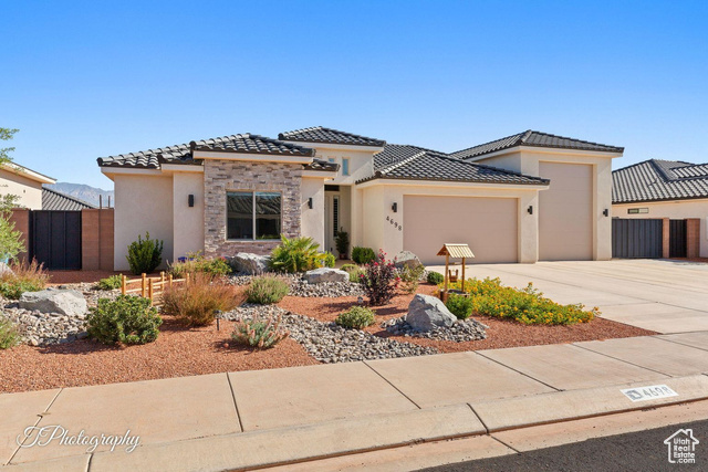 Photo 2 for MLS #2106916 at 4698 W 3100 South