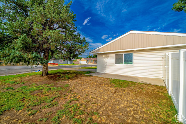 Photo 18 for MLS #2106957 at 932 E Tritoma Ave