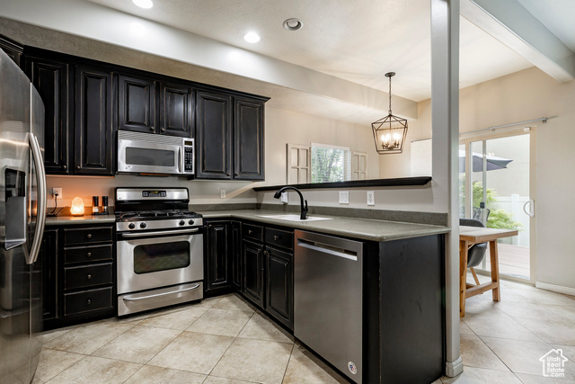 Photo 5 for MLS #2106971 at 1403 E Verona Creek Way