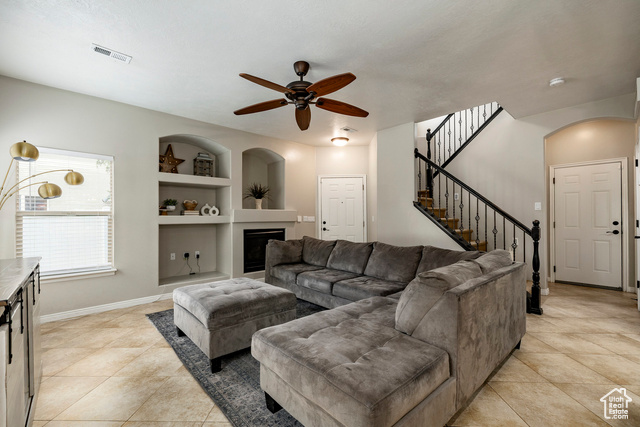 Photo 4 for MLS #2106971 at 1403 E Verona Creek Way