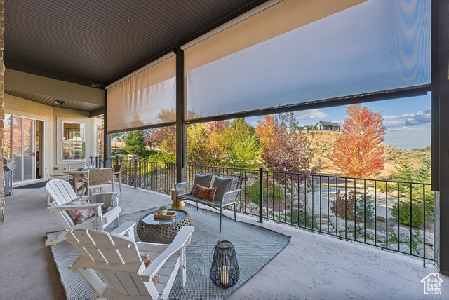 Photo 47 for MLS #2106976 at 3180 E Stoney Creek Cir