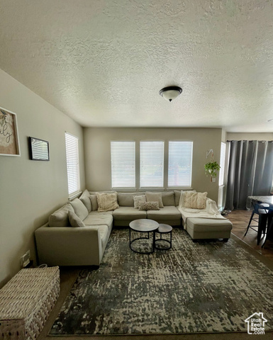 Photo 4 for MLS #2106985 at 4411 W Meadow Path Ln