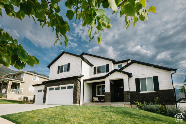 Photo 39 for MLS #2106988 at 831 W Rock Ridge Dr