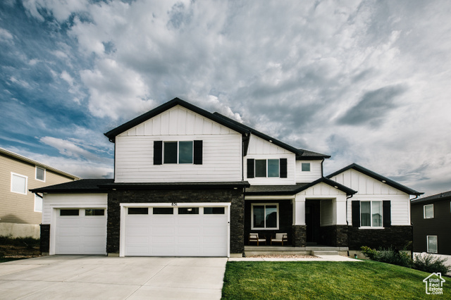 Photo 2 for MLS #2106988 at 831 W Rock Ridge Dr