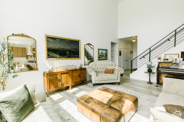 Photo 9 for MLS #2106988 at 831 W Rock Ridge Dr