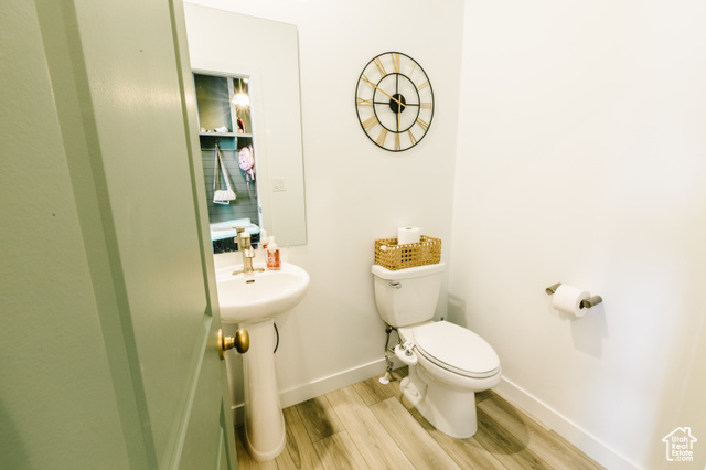 Photo 17 for MLS #2106988 at 831 W Rock Ridge Dr