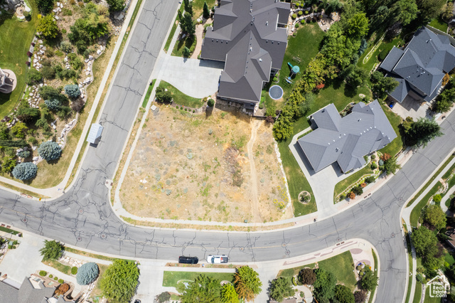 145 E FORD CANYON DR, Centerville UT 84014