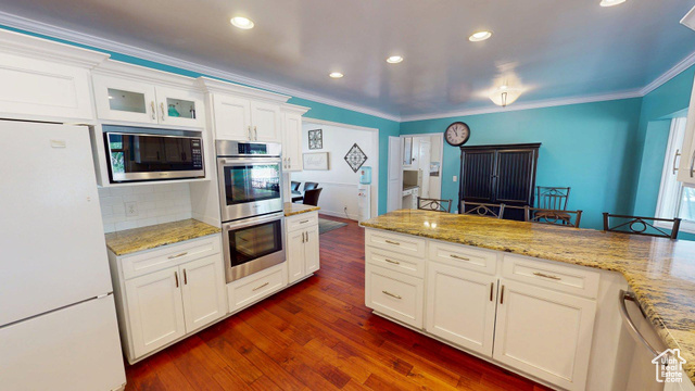 Photo 8 for MLS #2107009 at 2 Echo Ct