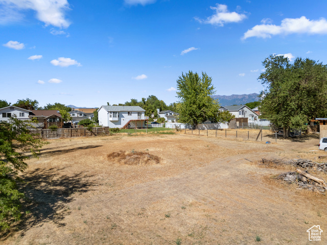 Photo 5 for MLS #2107011 at 1940 S Main St