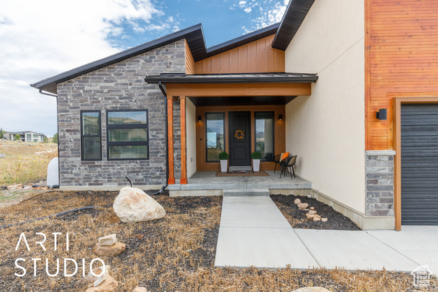 Photo 2 for MLS #2107012 at 4041 E 4475 North