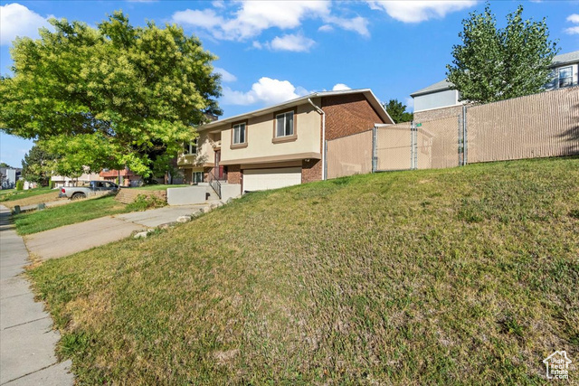 Photo 2 for MLS #2107014 at 1463 Kays Creek Dr St