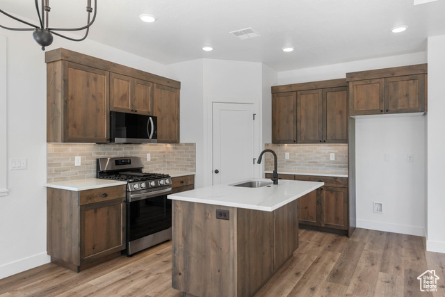 Photo 19 for MLS #2107015 at 341 W Rosie Loop #26W