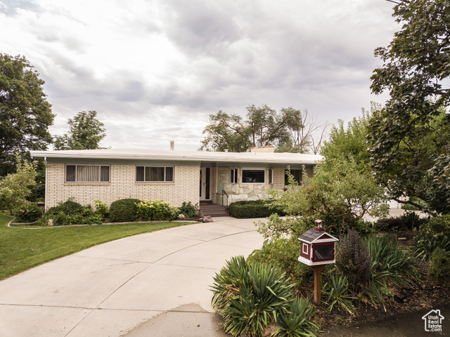 MLS #2107017                     located at 720 Mountain View Dr,
                     River Heights, UT