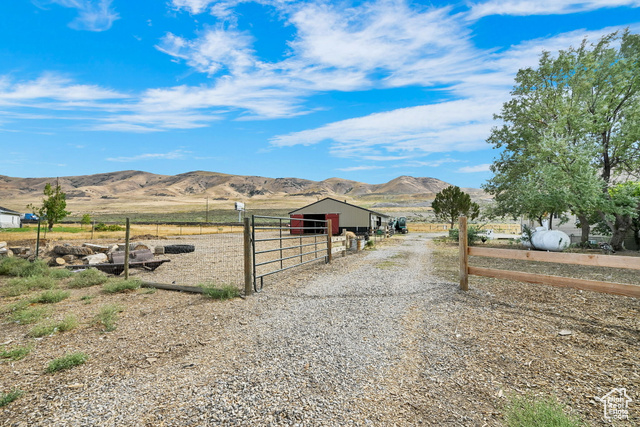 Photo 33 for MLS #2107027 at 13585 N 10000 West