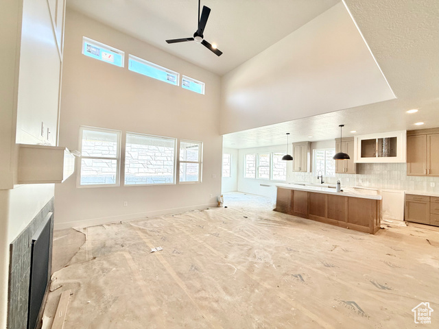 Photo 18 for MLS #2107028 at 14576 S Elora Cir