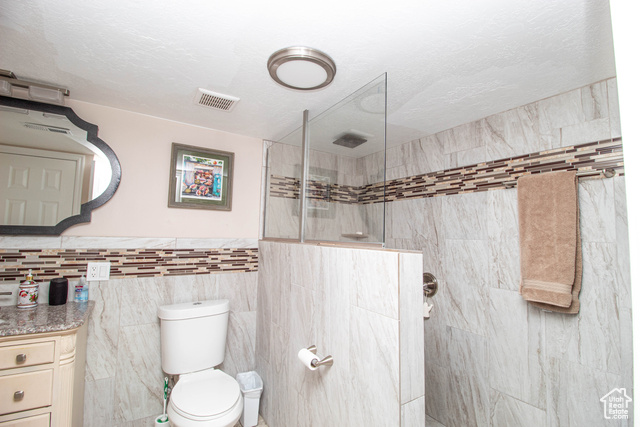 Photo 19 for MLS #2107037 at 2288 E Emerald Hills Ct