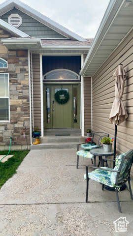 Photo 3 for MLS #2107039 at 3998 E 5000 South