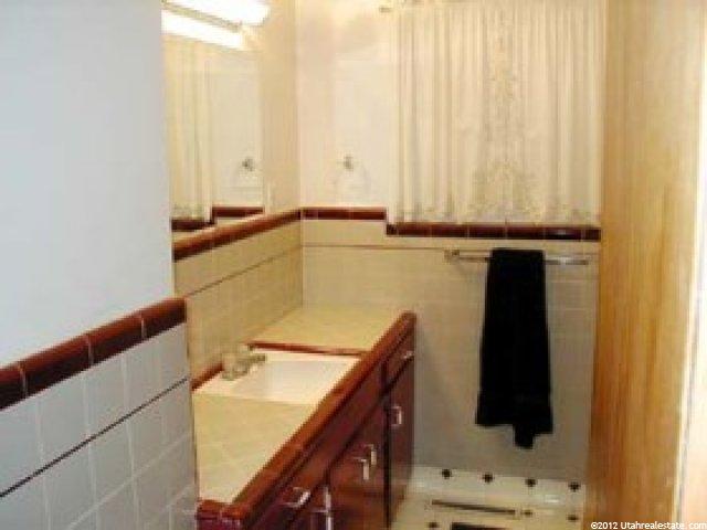 841 Baker Dr, Midvale, UT 84047 — photo 5