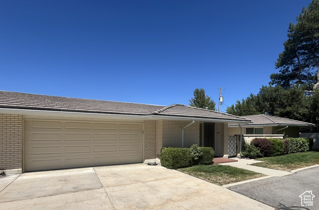 1875 E 5150 S, Salt Lake City UT 84117