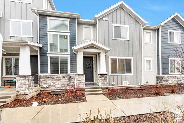 15261 S REINS WAY, Bluffdale UT 84065