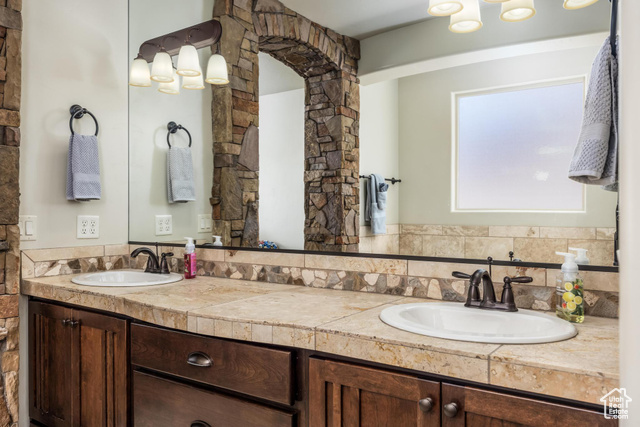 Photo 17 for MLS #2107057 at 4352 W 2440 South