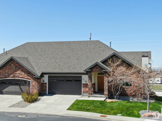 MLS #2107060 - 851 E Oak Ct #28