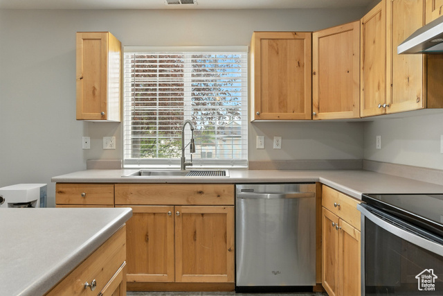 Photo 8 for MLS #2107070 at 61 W 1570 North